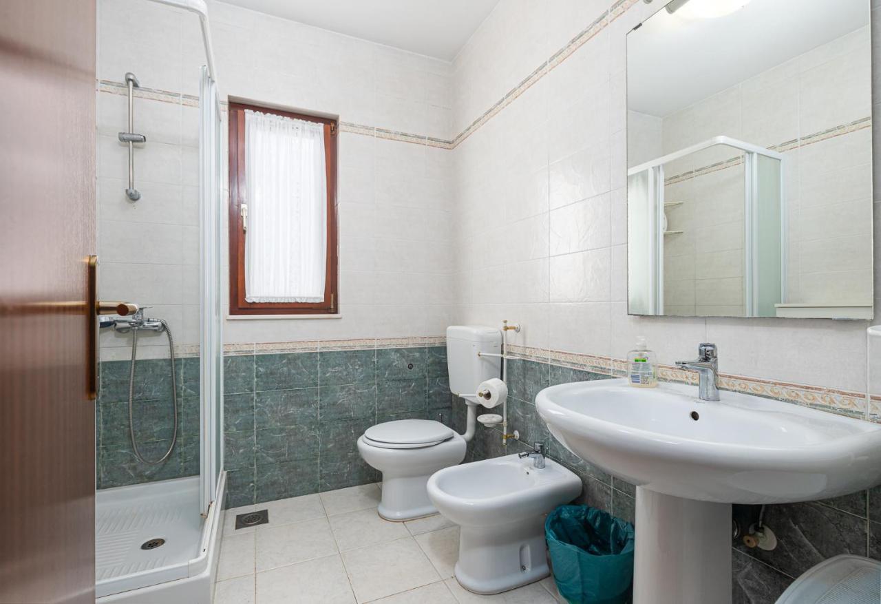 Sea View Apartment - Roberto Пореч Екстериор снимка